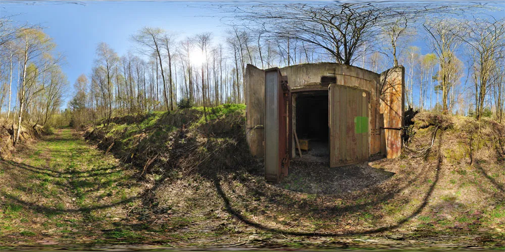 360° Panorama: Atomraketenbunker FB-75 in Taucherwald