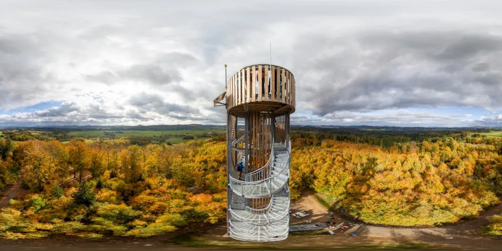 Virtueller Rundgang in der Nähe: Aussichtsturm - Sicht nach Osten