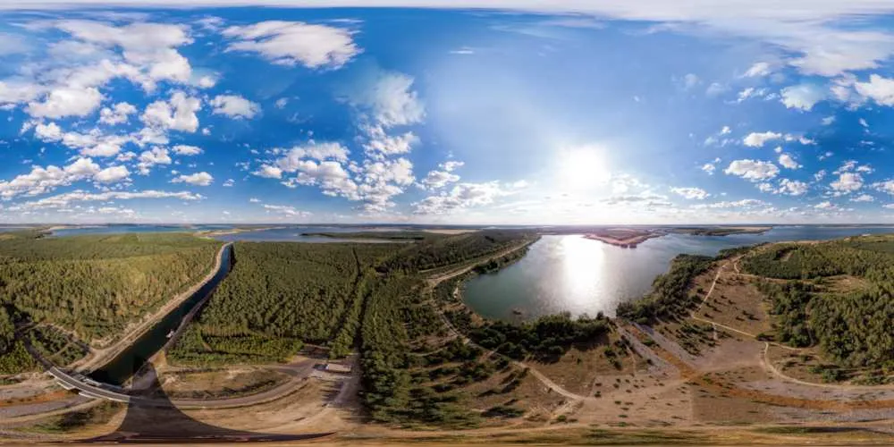 360° Panorama: Luftpanorama - Aussichtsturm Rostiger Nagel in Landmarke Lausitzer Seenland