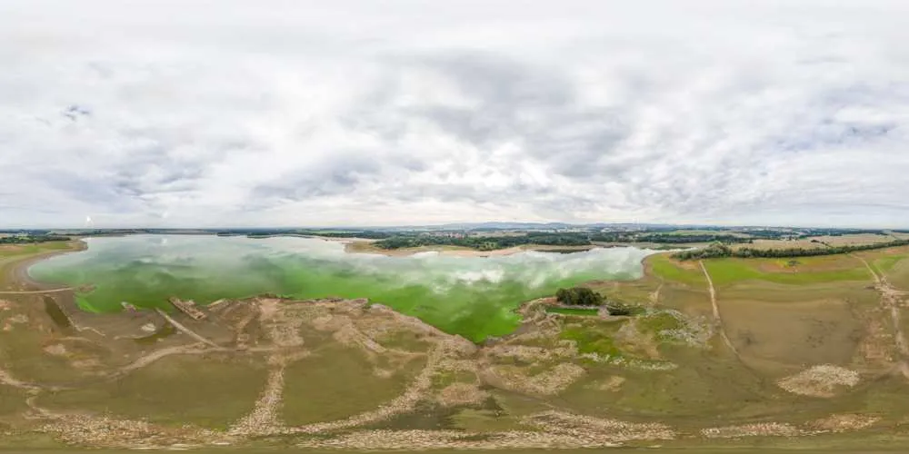 360° Panorama: der versunkene Ort Malsitz in Stausee Bautzen
