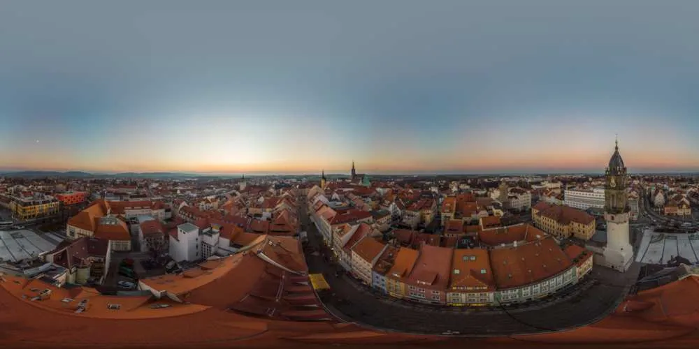 360° Panorama: Luftpanorama - Abenstimmung beim Reichenturm in Herbst 2018