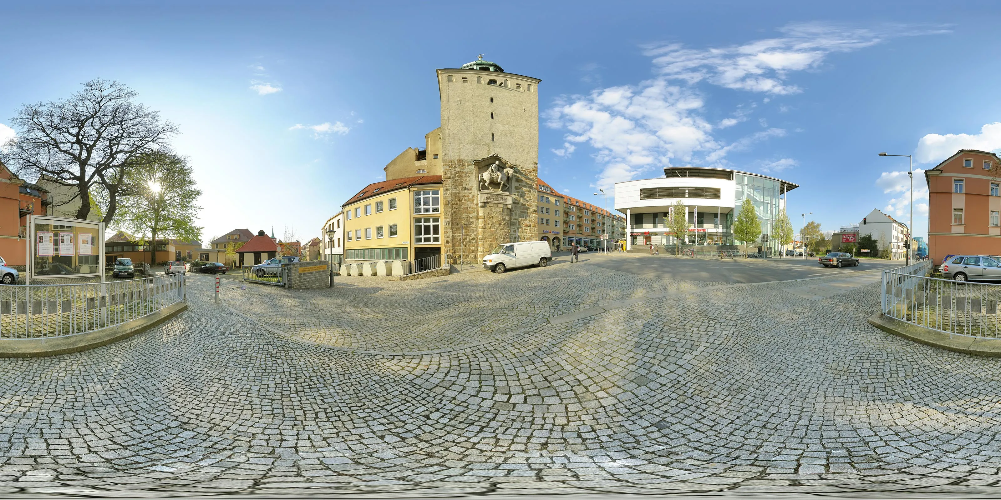 Virtueller Rundgang in der Nähe: Lauenturm und Kornmarktcenter in Frühling 08