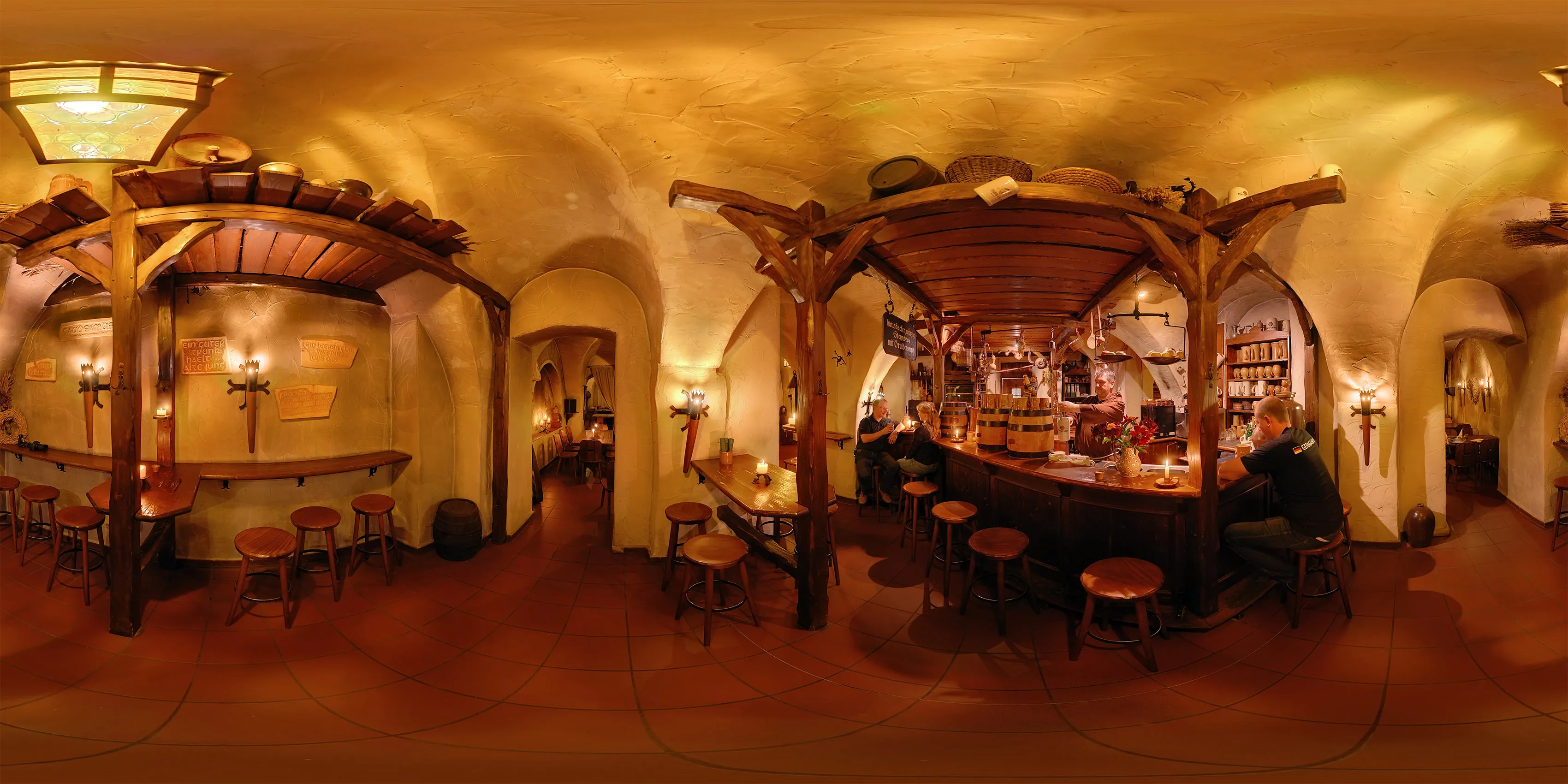 Virtueller Rundgang in der Nähe: Mönchshof - Bar in Sommer 09