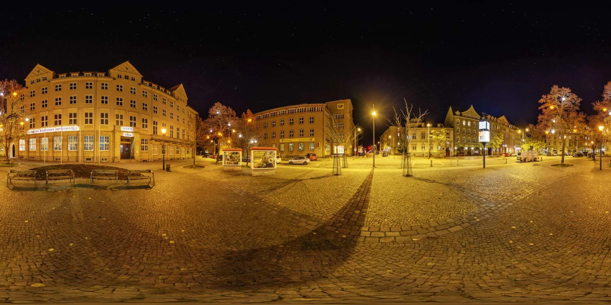 Virtueller Rundgang in der Nähe: Postplatz zur Vorweihnachtszeit in Herbst 2017