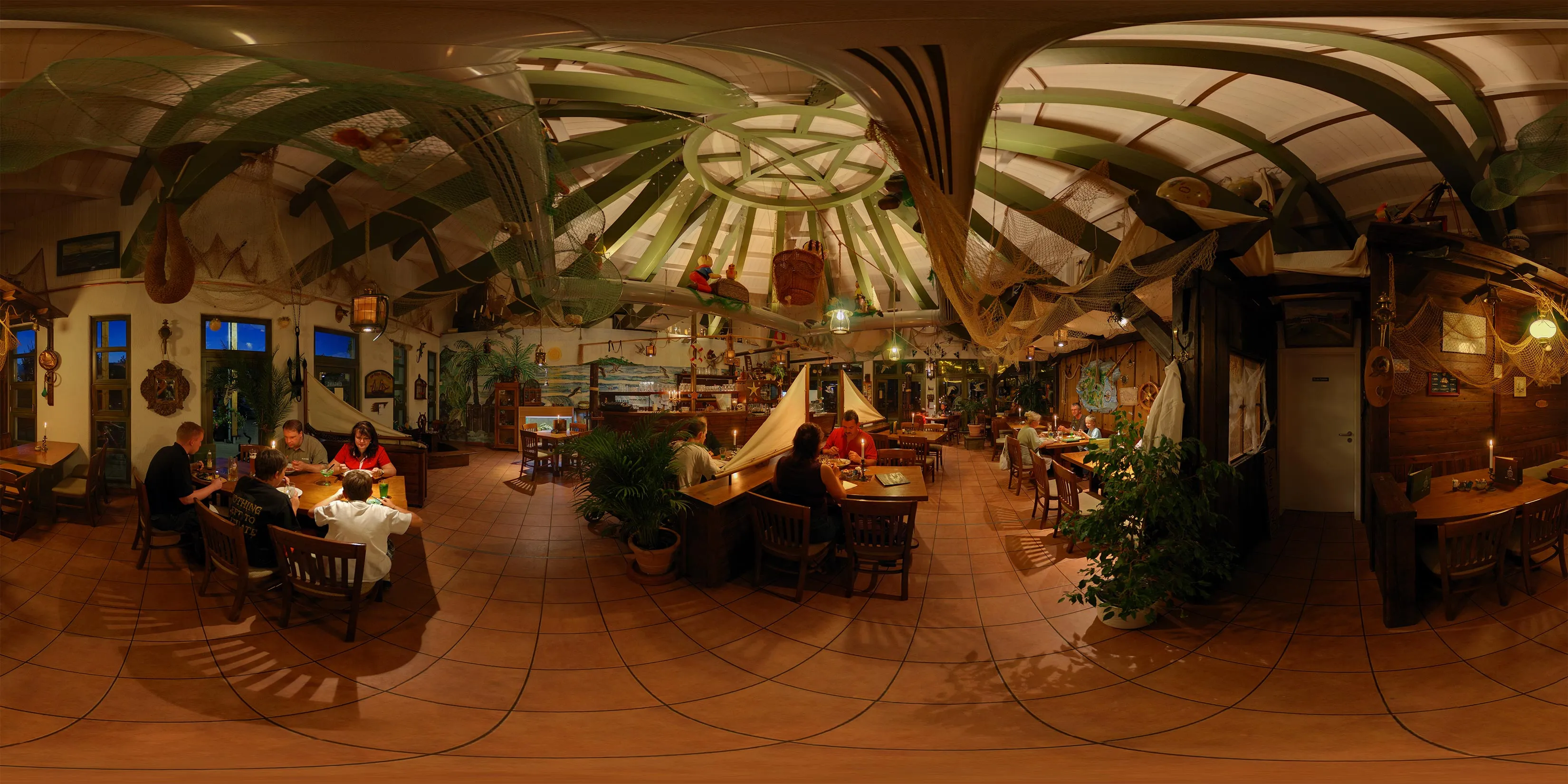 Virtueller Rundgang in der Nähe: Gastraum 1 in Erlebnisrestaurant Captain Hook