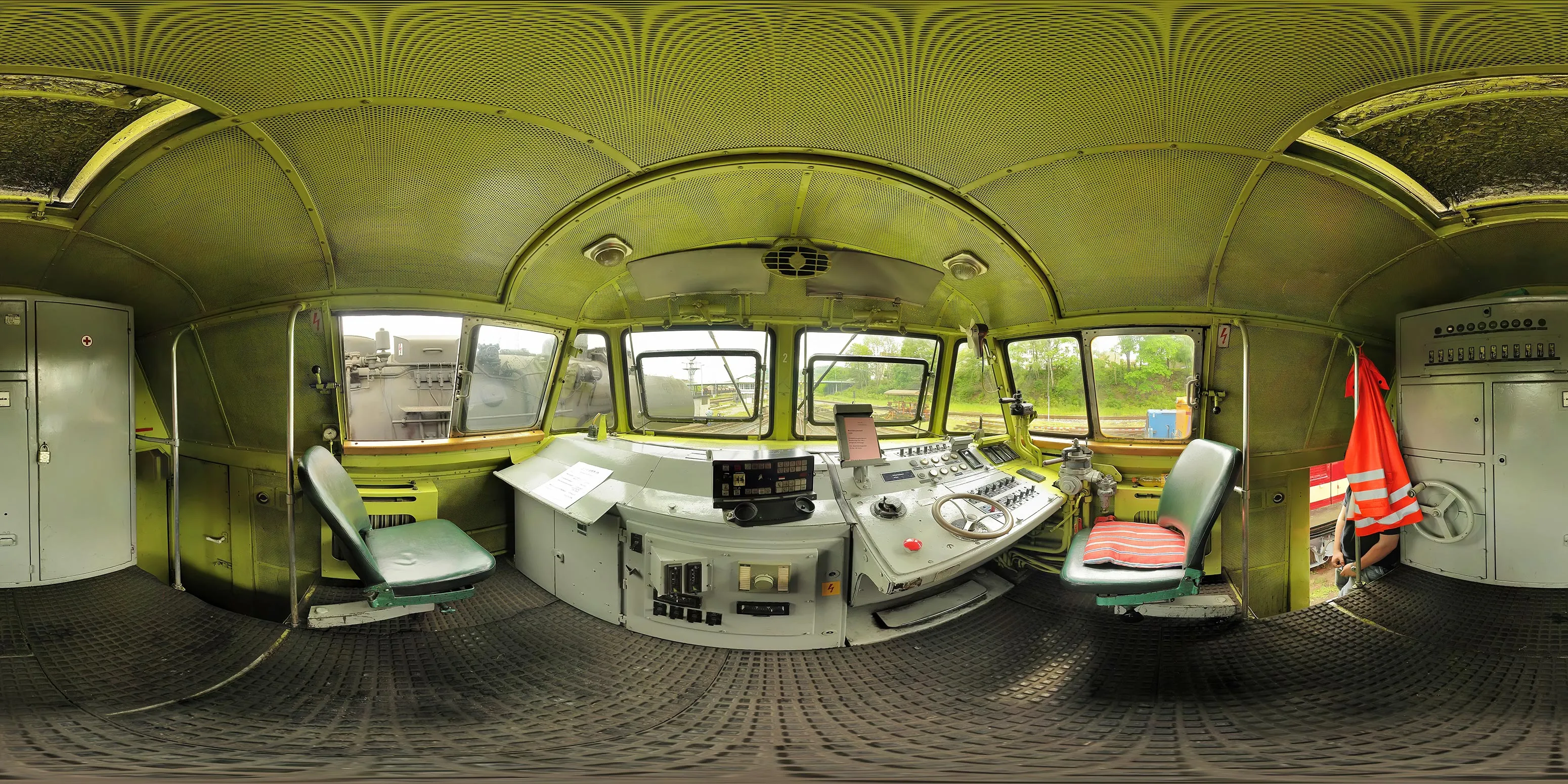 Virtueller Rundgang in der Nähe: Diesellok BR 119 095 in Maschinenhaus Löbau