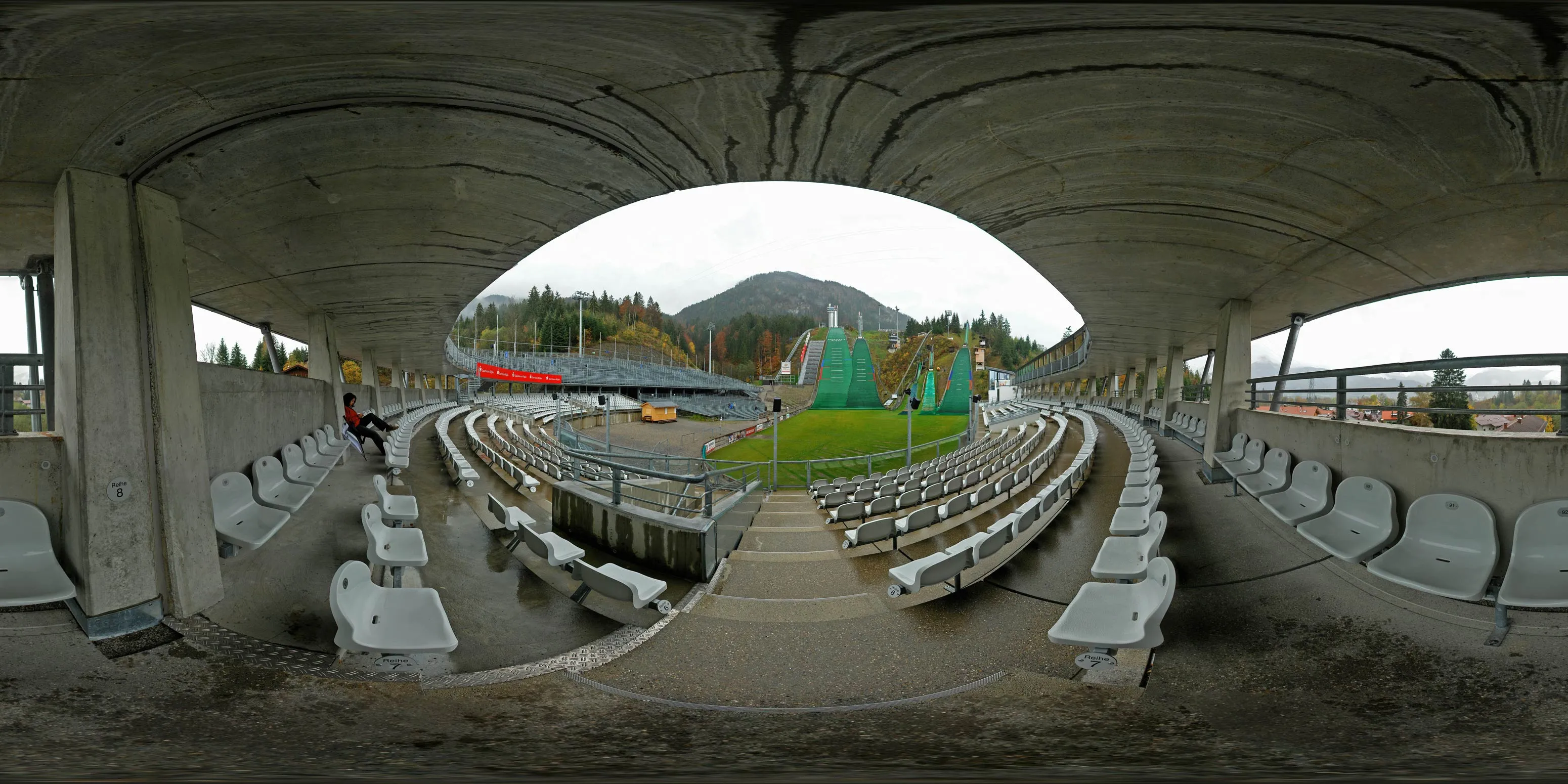 Virtueller Rundgang in der Nähe: Erdinger-Arena Oberstdorf in Süddeutschland