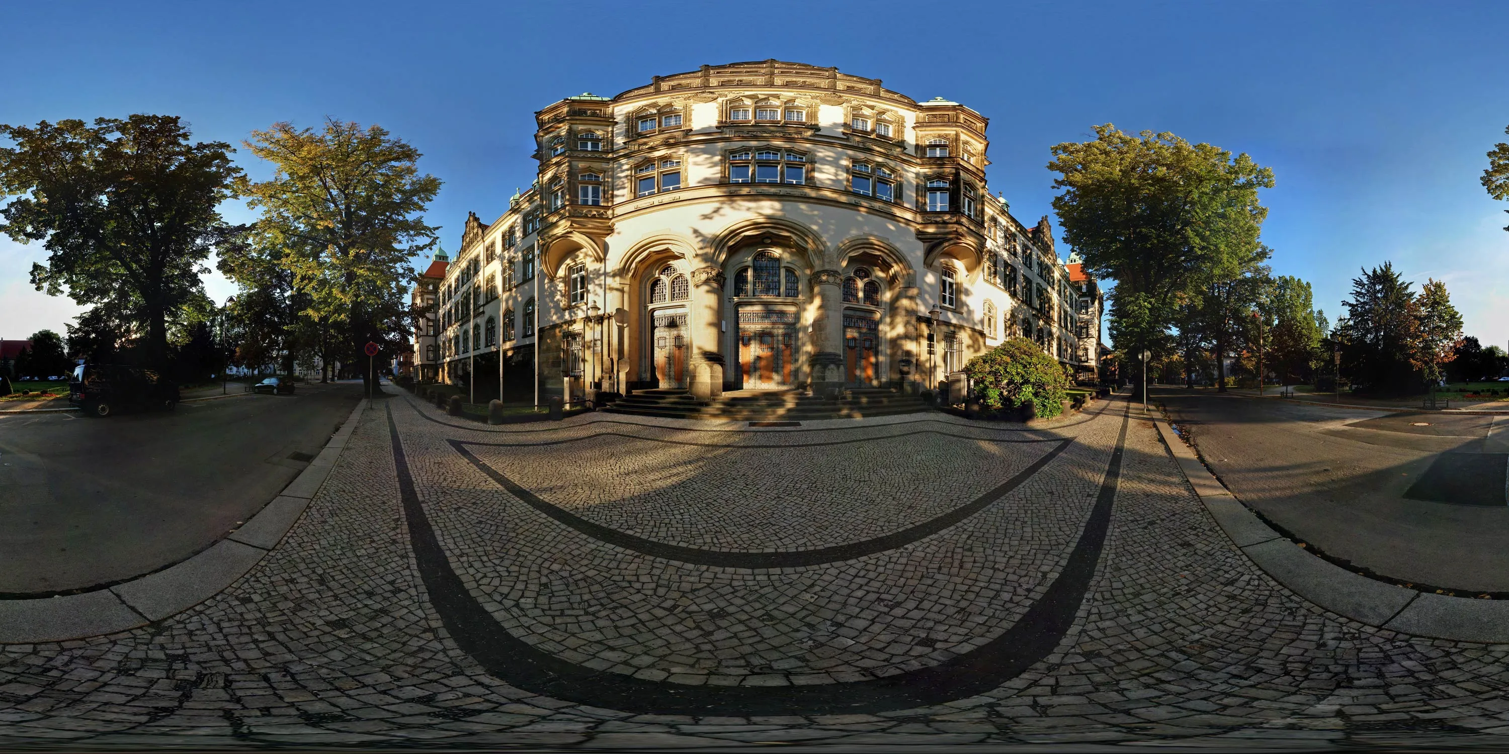 Virtueller Rundgang in der Nähe: Gericht in Herbst 06