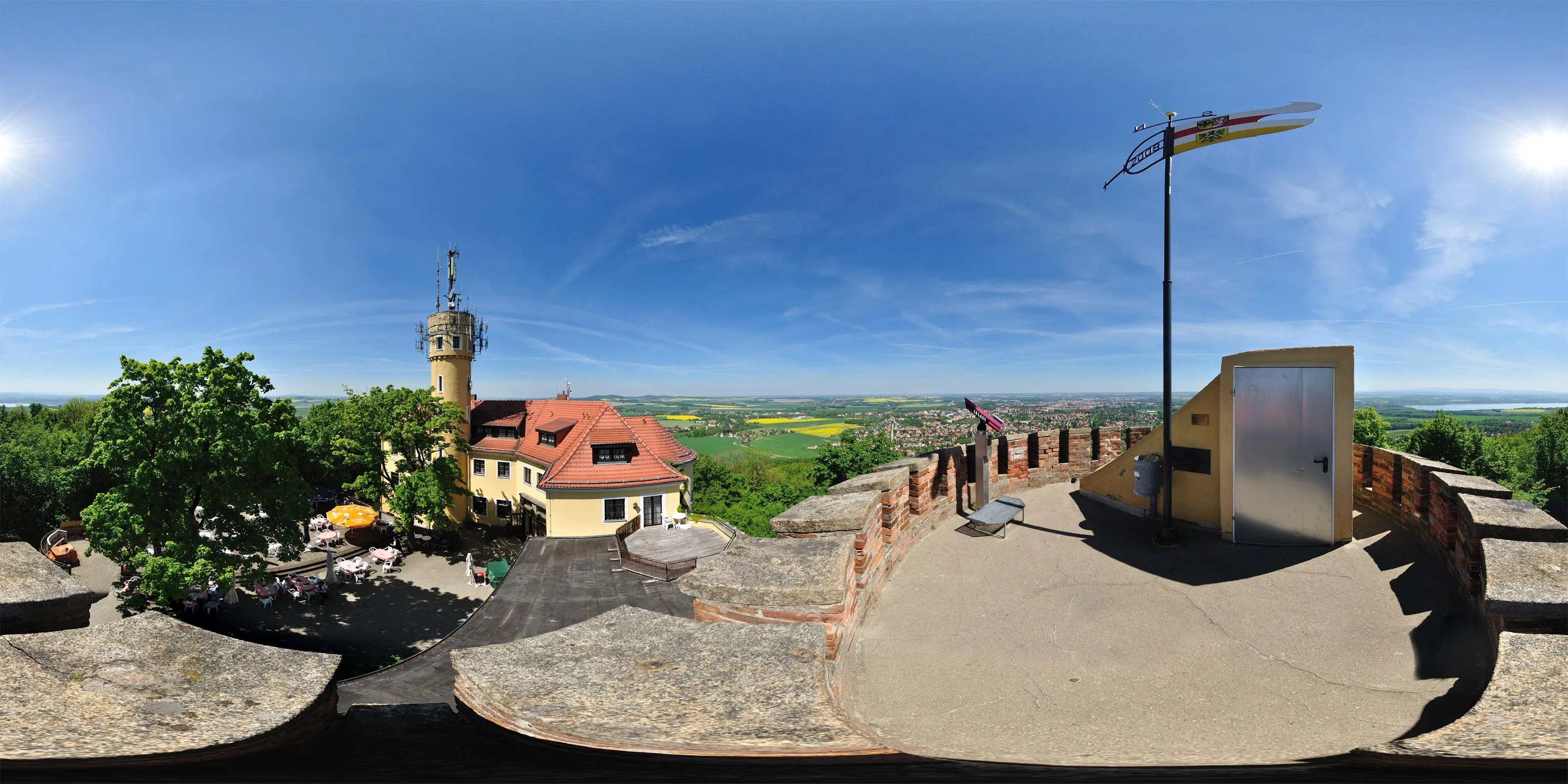 Virtueller Rundgang in der Nähe: Aussichtsturm 1 in Berg Landeskrone 420m