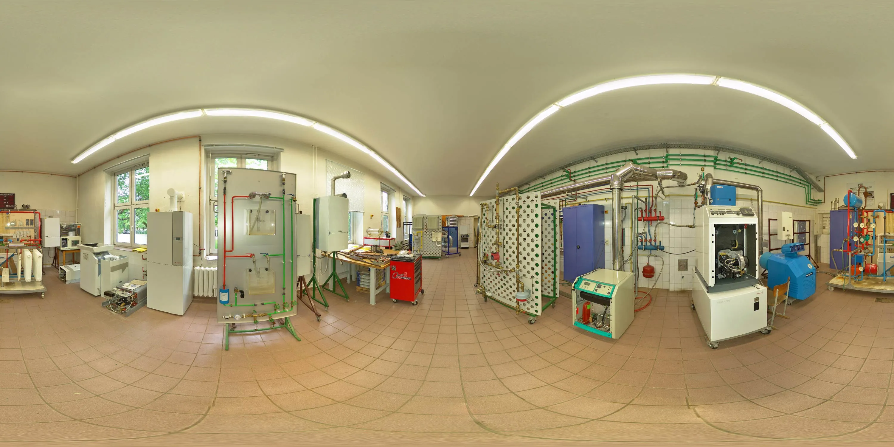 Virtueller Rundgang in der Nähe: Schulungsraum für Installateure in BSZ BZ