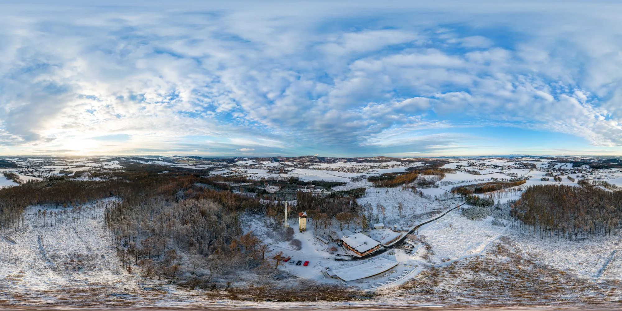 Virtueller Rundgang in der Nähe: Naturresort und Aussichtsturm in Berg Bieleboh