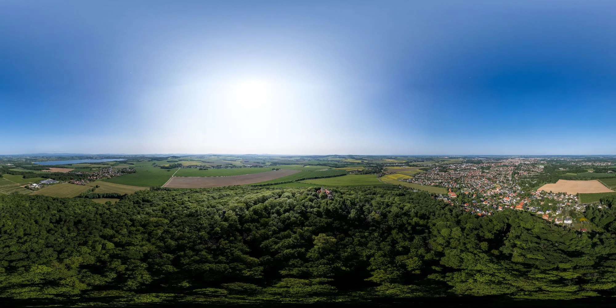 Virtueller Rundgang in der Nähe: Luftpanorama - Landeskrone - Südansicht in Görlitz