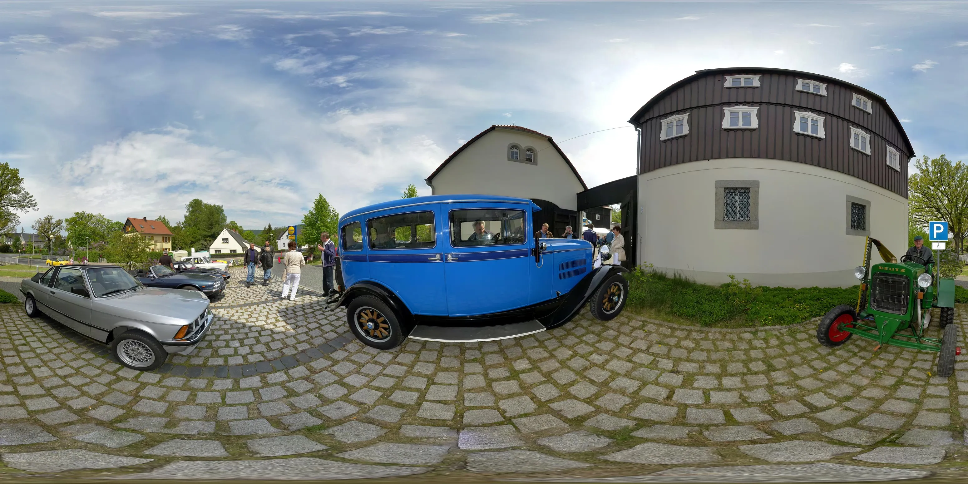 Virtueller Rundgang in der Nähe: Motoren An 2007 in Oldtimermuseum