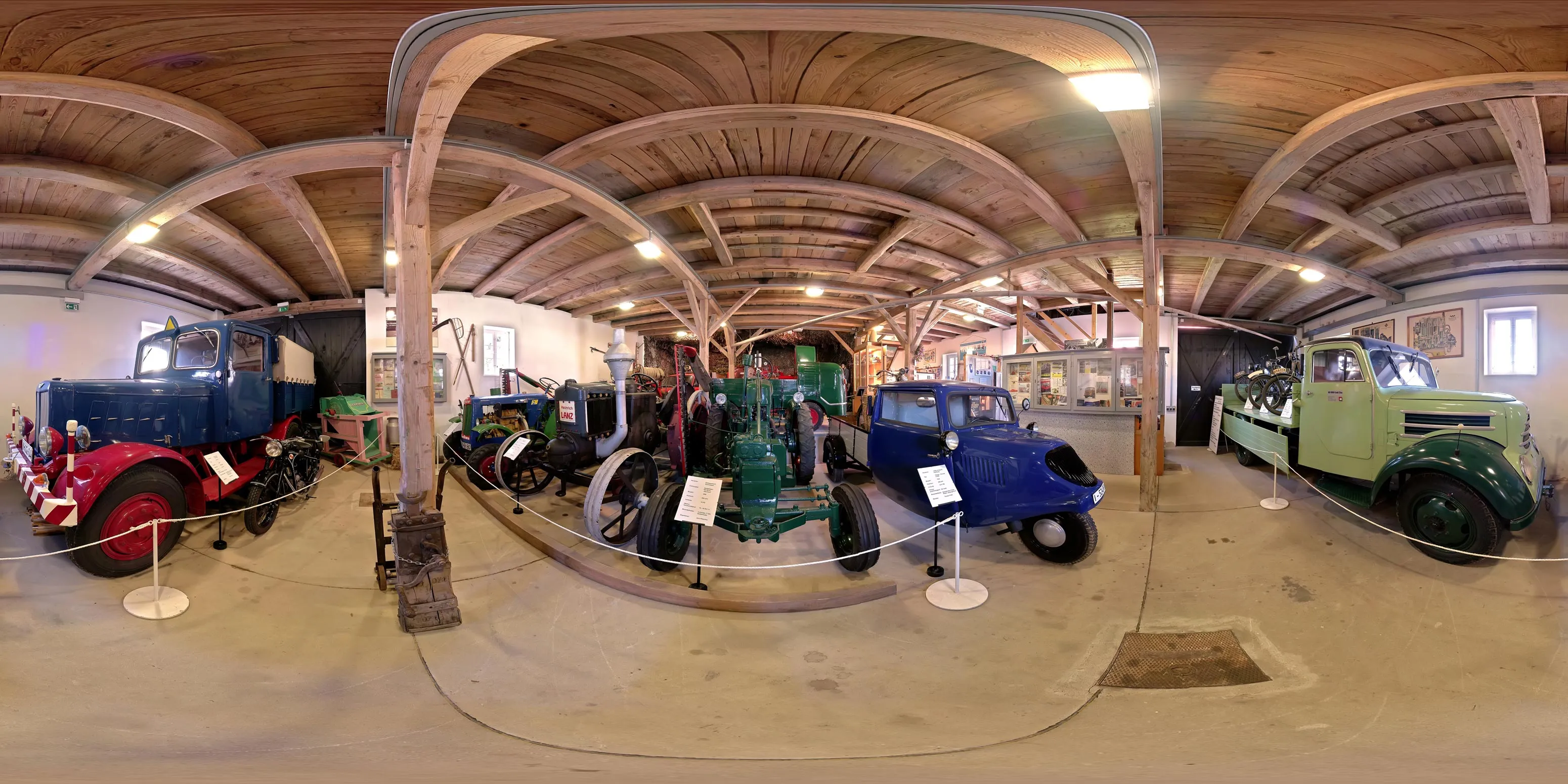 Virtueller Rundgang in der Nähe: Oldtimermuseum Cunewalde in Oldtimermuseum
