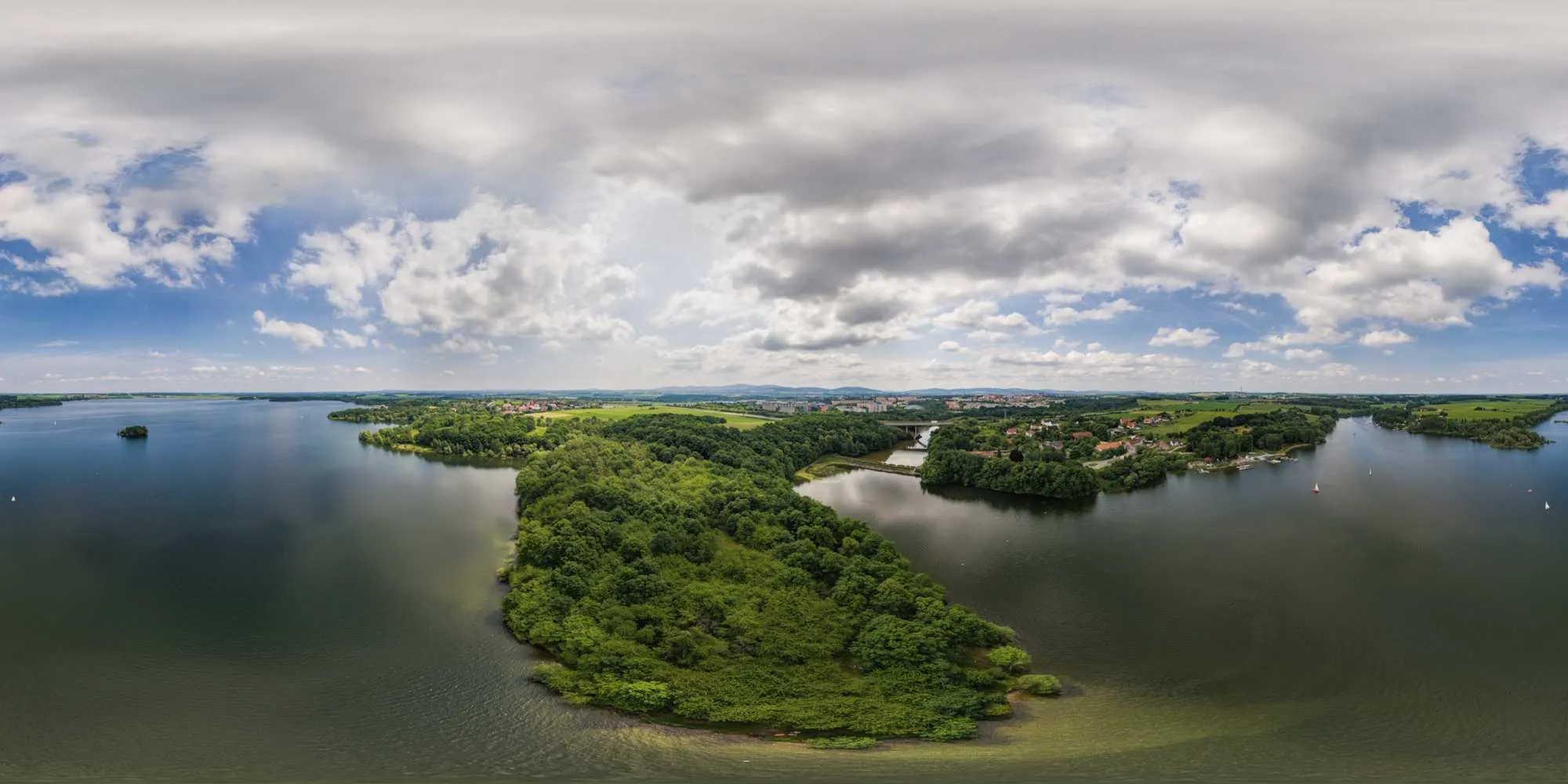 Virtueller Rundgang in der Nähe: Stausee in Frühling 2016