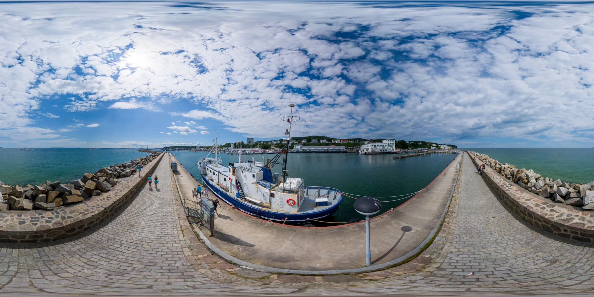 360° Panorama: Sassnitz - Hochseeangelkutter MS Rügenland in Insel Rügen