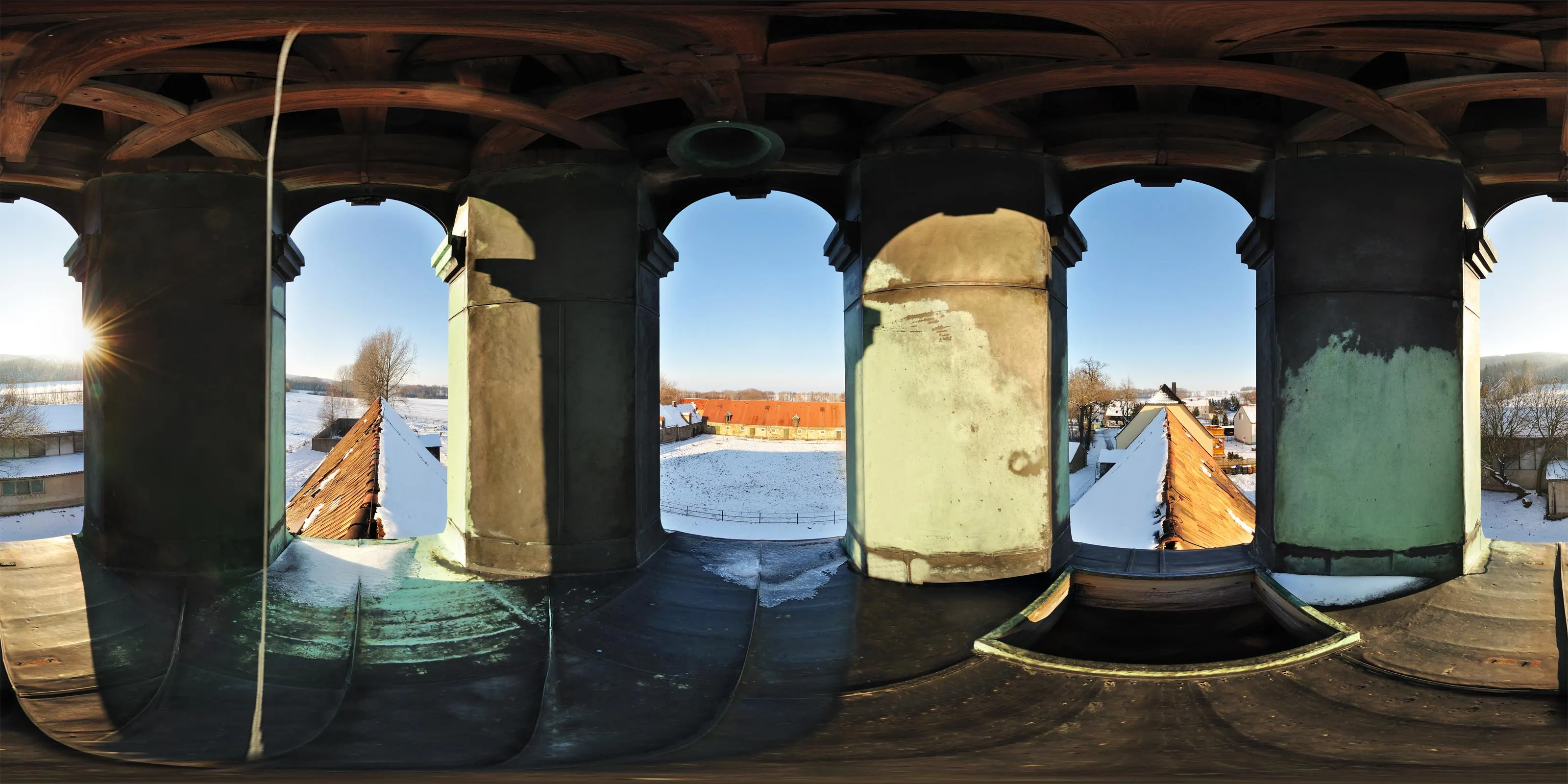 360° Panorama: Glockenturm in Schloss und Gestüt Lehn