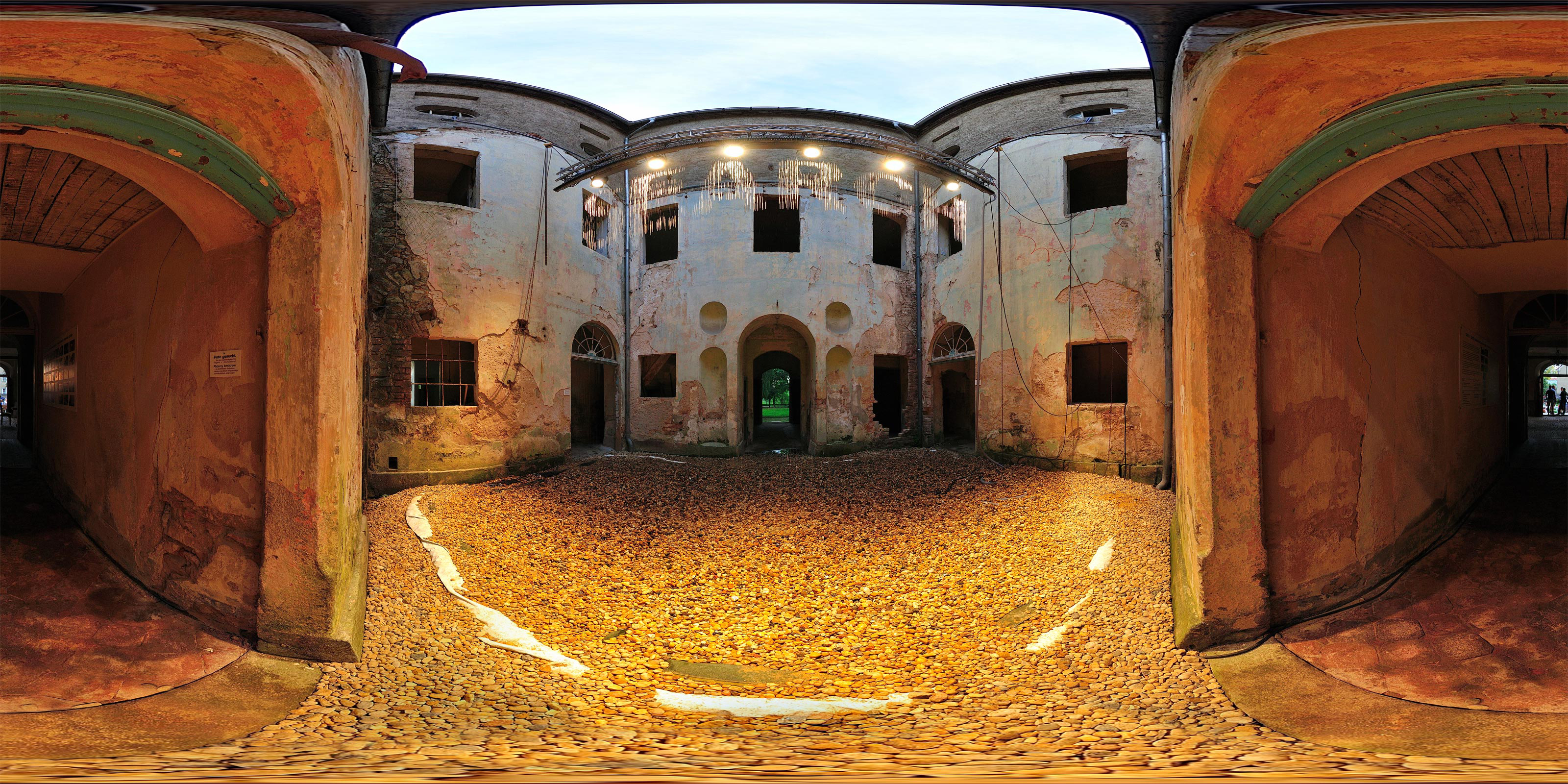 Kunstinstallation bit.fall von Julius Popp