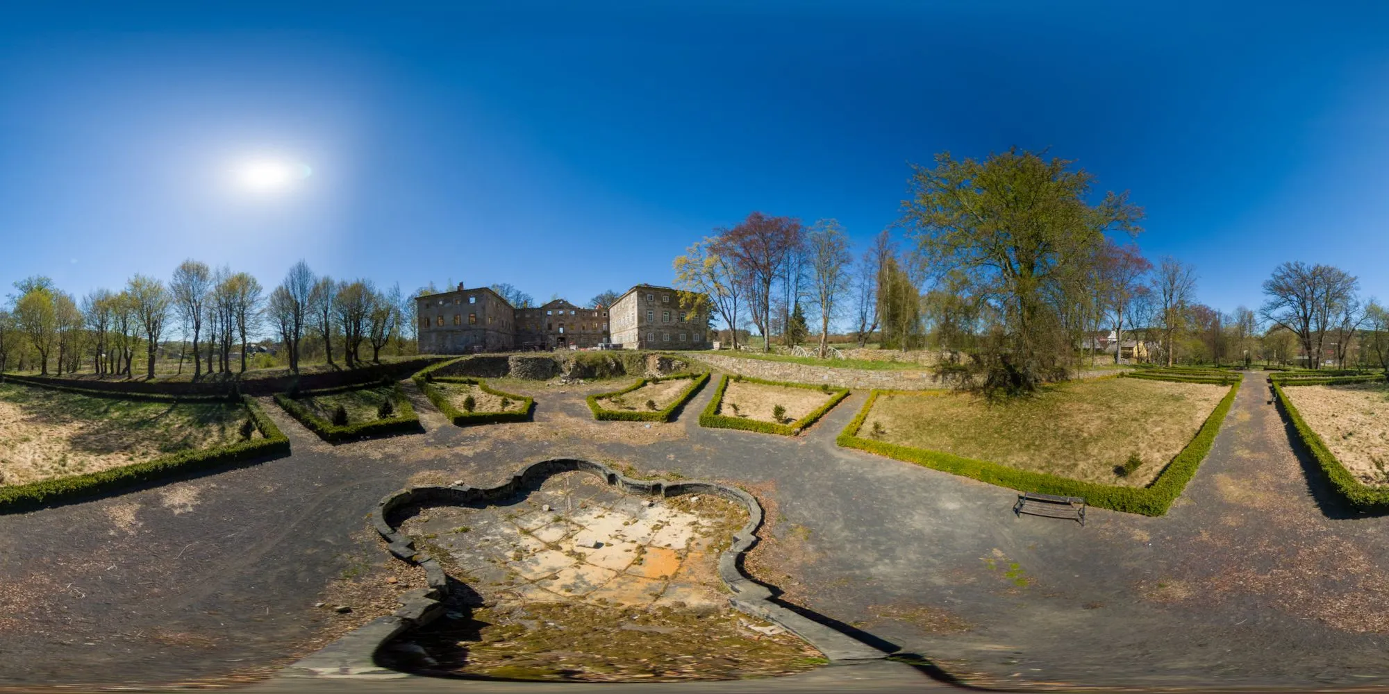Virtueller Rundgang in der Nähe: Schloss Lipová (Hainspach) - Schlossgarten in Tschechien