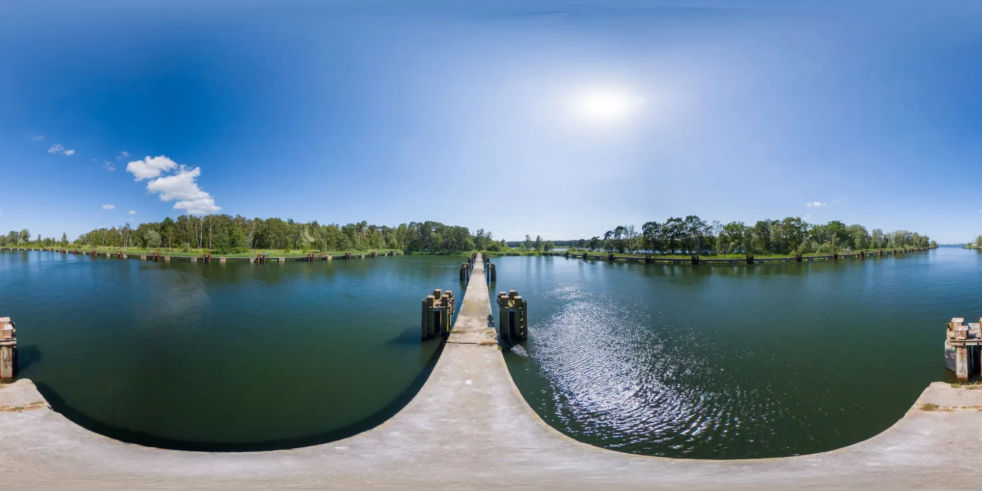 360° Panorama: ehemaliger U-Boot-Hafen in Insel Karsibor