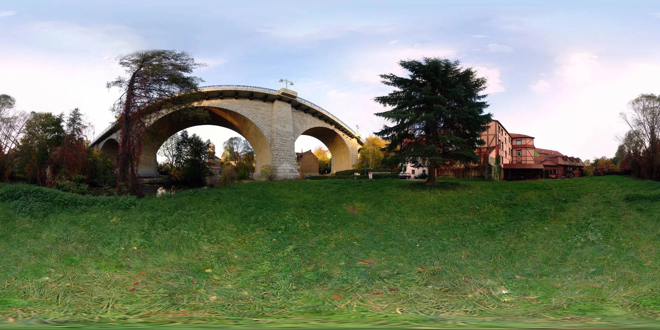 Virtueller Rundgang in der Nähe: Unter der Friedensbrücke in Herbst 05
