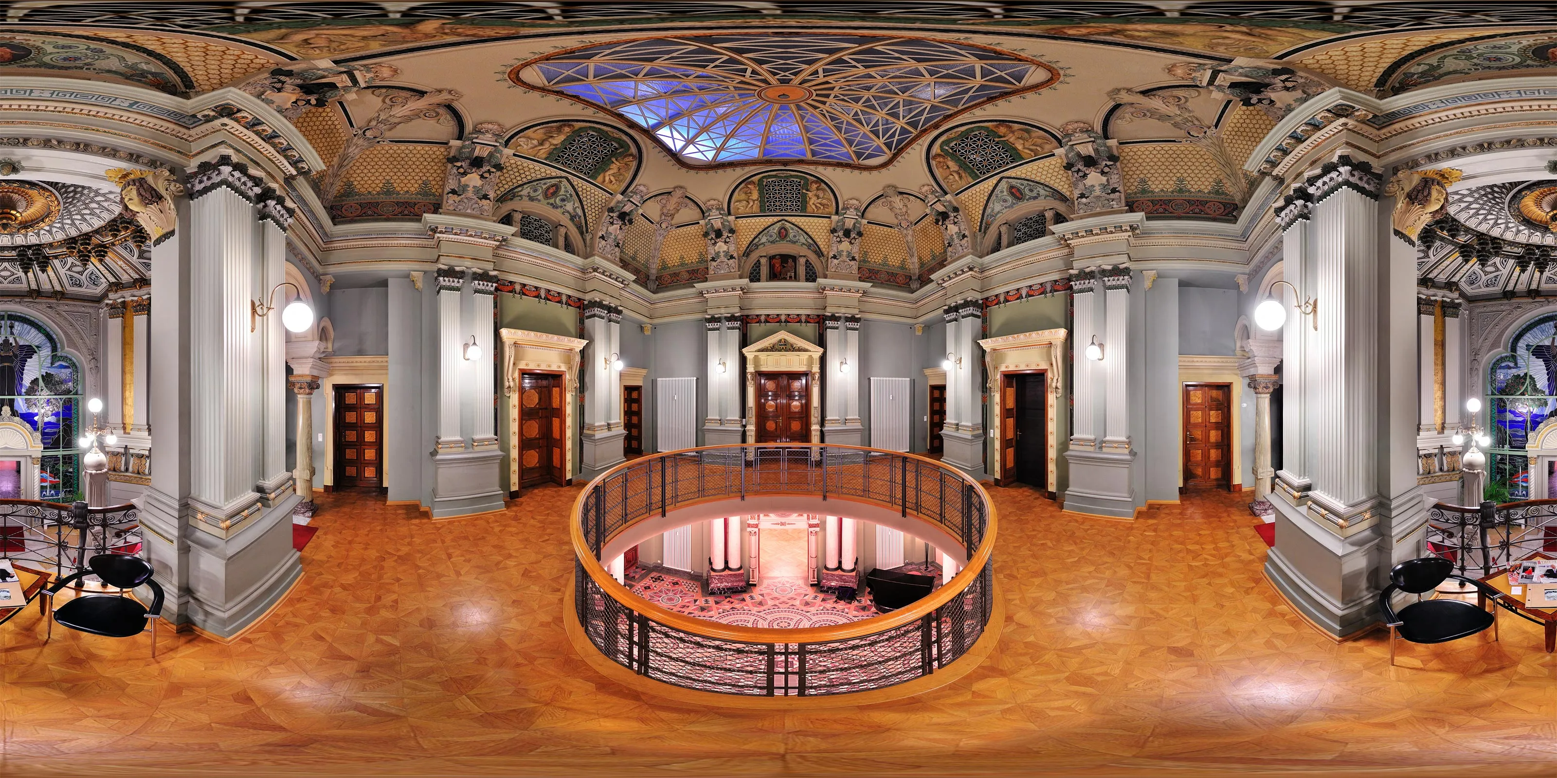360° Panorama: Eingangshalle 1. Stock in Villa Weigang 2011