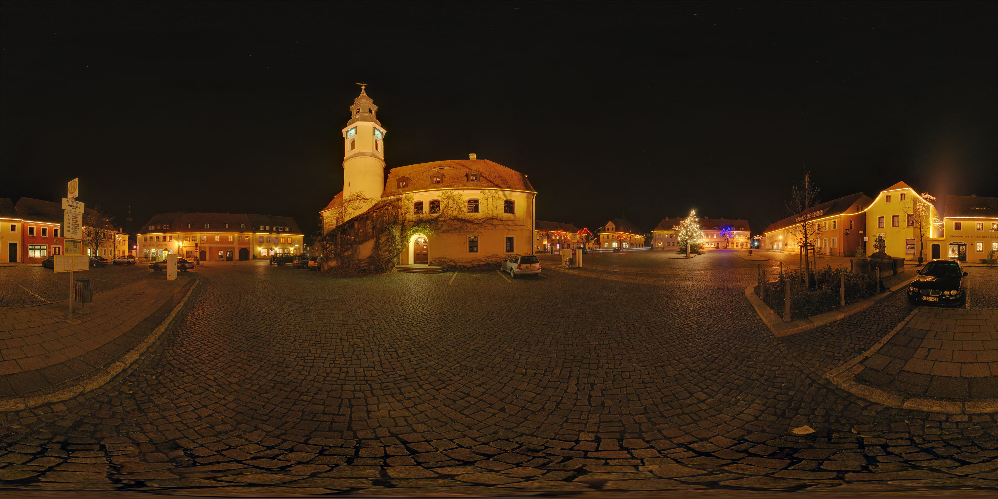 Virtueller Rundgang in der Nähe: Marktplatz und Rathaus Nacht