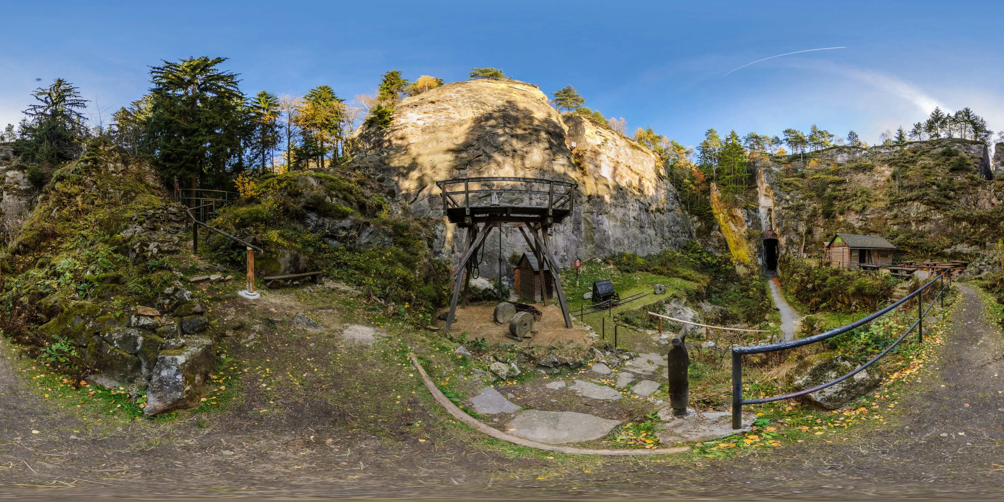 Virtueller Rundgang in der Nähe: Mühlsteinbrüche Schaubergwerk in Zittauer Gebirge