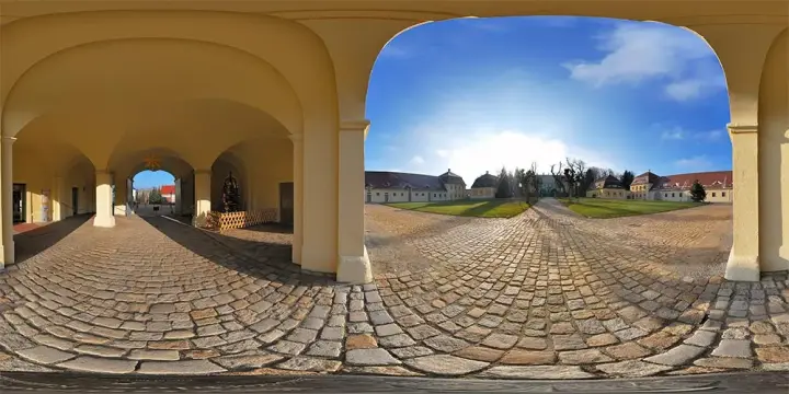 360° Panorama: Schloßhof (2008) in Barockschloß Rammenau