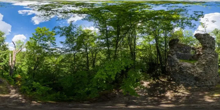 360° Panorama: Burgruine Hamrštejn - Burgturm in Tschechien