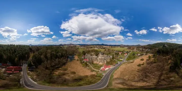 360° Panorama: Felsenburg Sloup (Einsiedlerstein, auch Bürgstein) in Tschechien