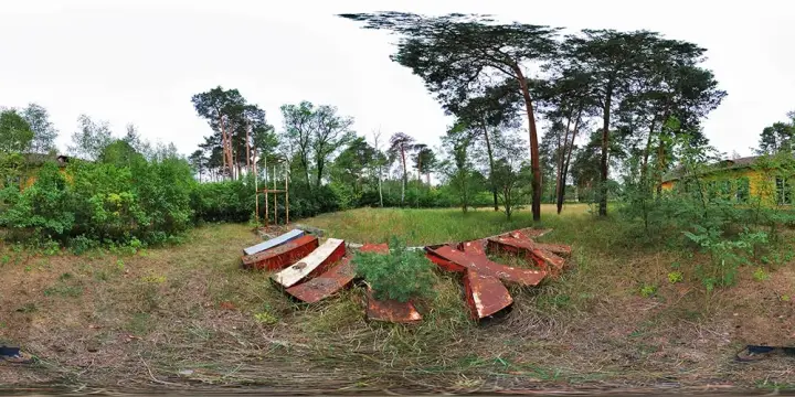 360° Panorama: Russendenkmal in Russenkaserne Luckenwalde