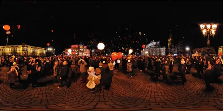 360° Panorama: Semperopernball 2011 "Dresden lächelt" in Winter 2010/2011
