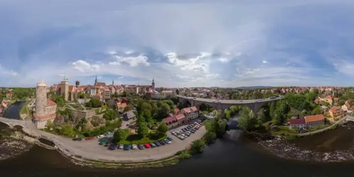 360° Panorama: Luftpanorama - Über dem Spreetal unterhalb der Alten Wasserkunst in Frühling 2019